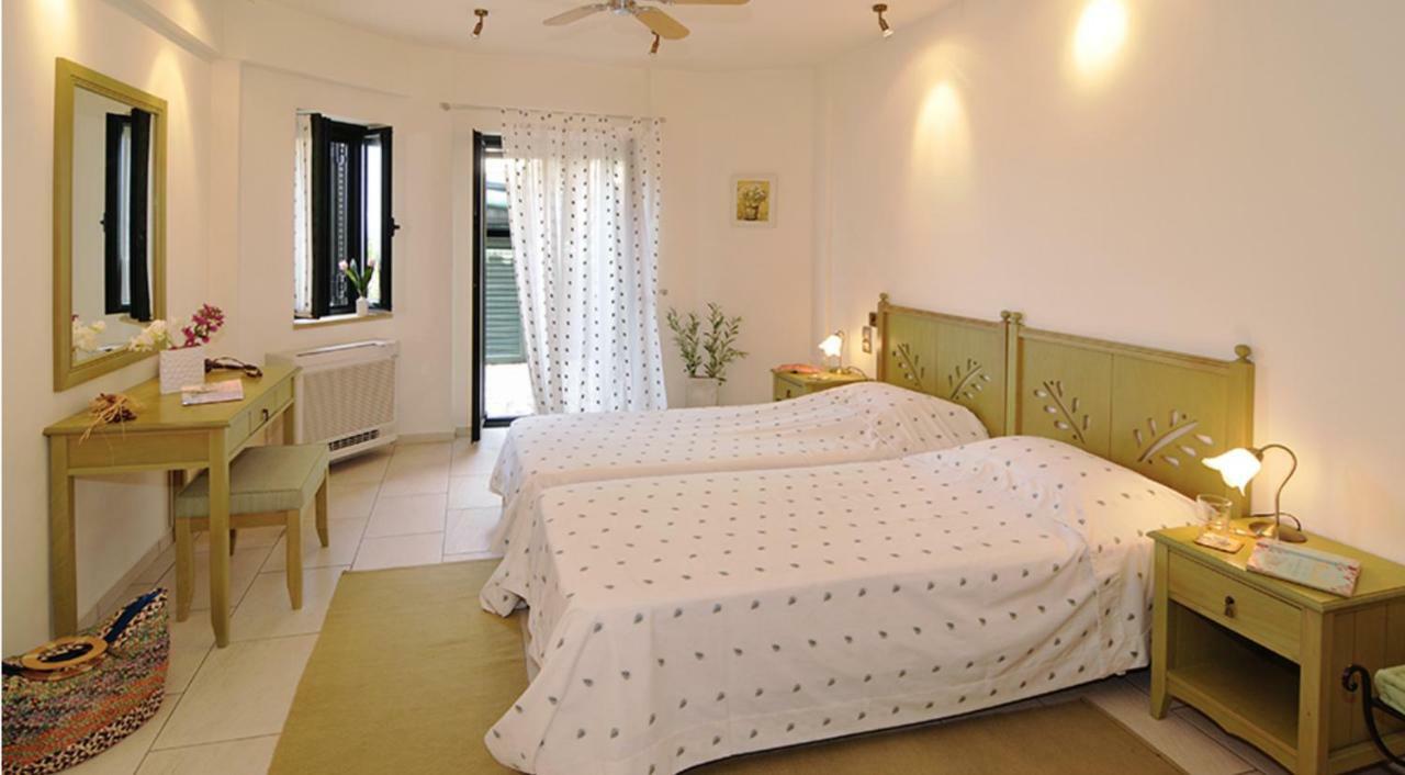 Kalogria Villas Stoupa Exterior photo