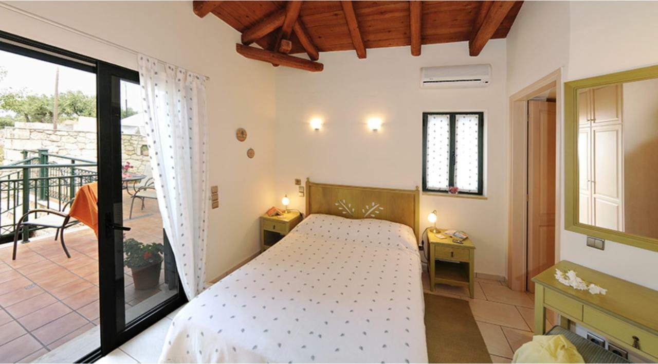 Kalogria Villas Stoupa Exterior photo
